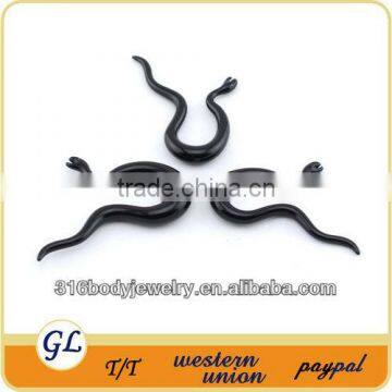 TP02318 acrylic piercing snake ear plug jewelry