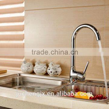 Hot and cold water sink mixer