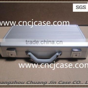 Aluminum computer with foam inserts box small round thin aluminum computer case with handle and belt