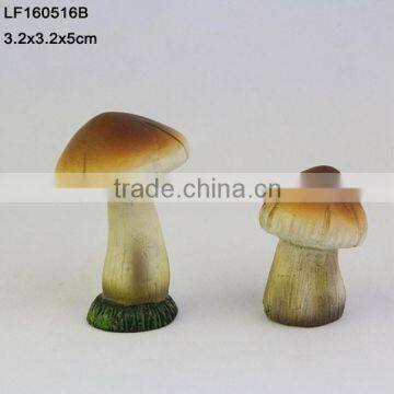 Wholesale Eco-friendly Resin Mushroom for Sale photo-3