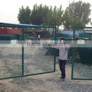 PVC coated wire mesh folding fence gate