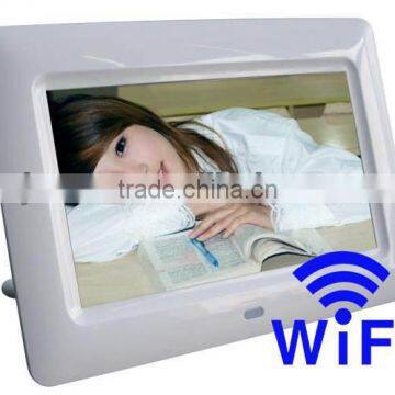 Hot selling 7inch wifi ad display support wireless surfing and android apps for advertising