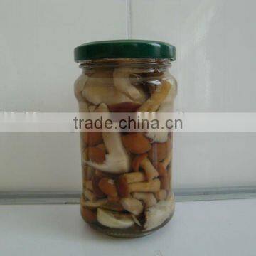 canned assorted/mixed mushroom in glass jar