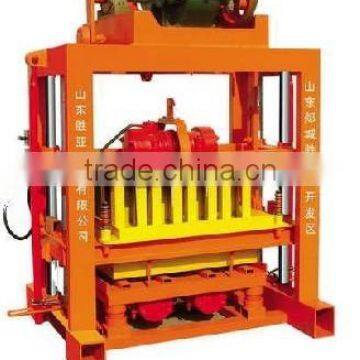 concrete bricks QTJ4-40 semi automatic mold vibration hollow and paver block making machine