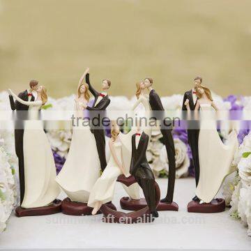 Resin dancing couple figurines gifts for newly married couple