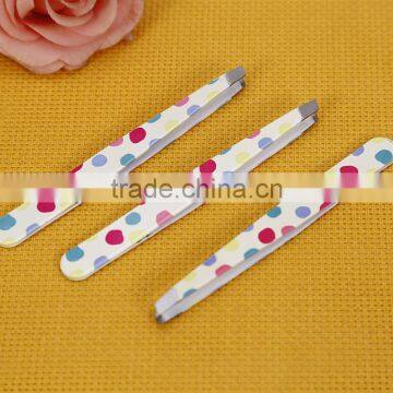 Colorful Round Tip Shape Cover Eyebrow Tweezer in Beauty Salon photo-4