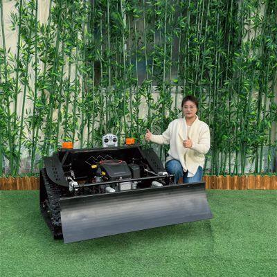 VTLM800 Year-Round Multipurpose Tool Carrier RC Mower With Detachable Snow Blade 9.2kW 452cc Engine 800mm Cut for 4-Season Use