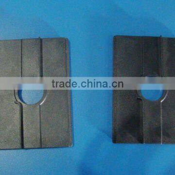 Black square rubber with round hole for damper