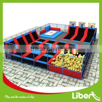 China ASTM Standard Customized Adults Commercial Indoor Trampoline Park