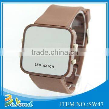 Good looking customized water resistant led watch