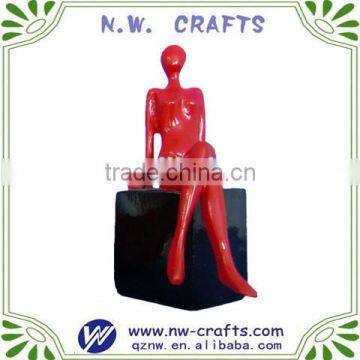 Polyresin naked female statue