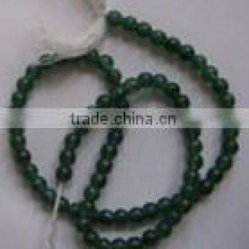 Green avnturine plain round beads.