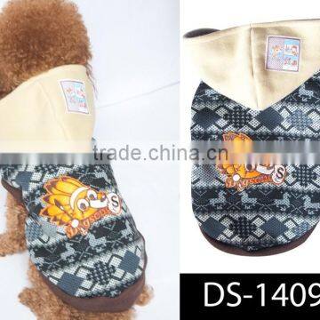 Sweet wholesale fashion crochet dog clothes pet clothes bulk