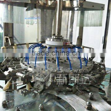 User friendly Carbonated / soda / cola drinks filling machine