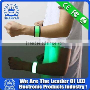 2015 Hot Selling LED Slap Wrist Strap