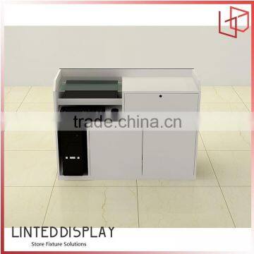 Kiosk cosmetic shop makeup display counter table design