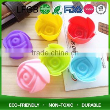 2017 Chinese Factory Custom Made Different Shape Silicone Small Volcano Cake Mould