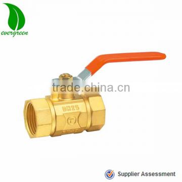 high quality brass ball valve with red handle in water and gas media