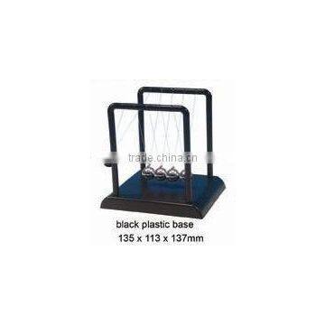NEWTON CRADLE
