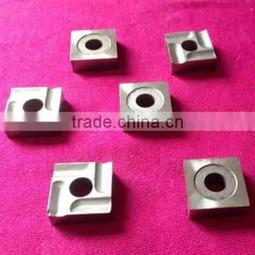 Tungsten carbide grooving inserts