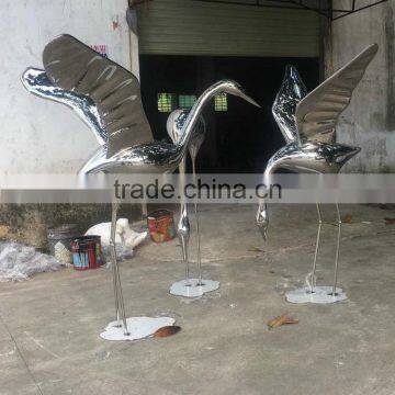 Stainless steel red-crowned crane sculpture