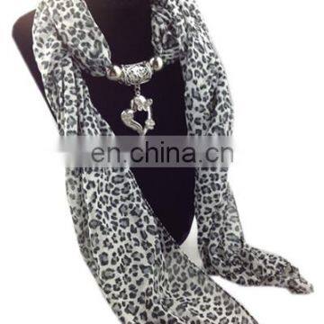 New heart shape pendant leopard scarf wholesale