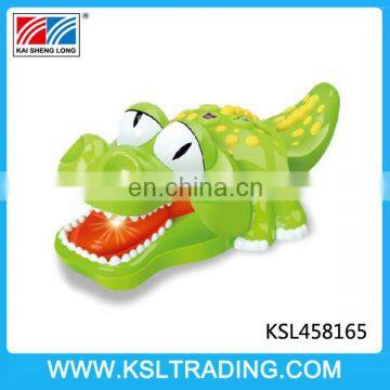 Good design 2ch crocodile rc toys china with music and light