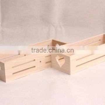 Accept custom natural color solid wooden salt crates with heart skeleton