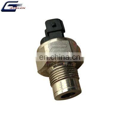 Heavy Duty Truck Parts Oil Pressure Sensor OEM 0031537628 003153 for MB Truck