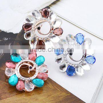 Elegant Design Beautilful Silver Diamond Peacock With Crystal Brooch Fashion Circle Brooch photo-2