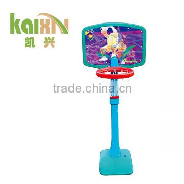 Children basketball games track