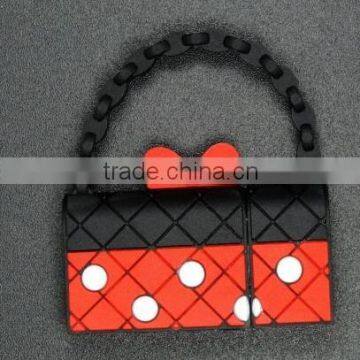 USB FLASH DRIVES