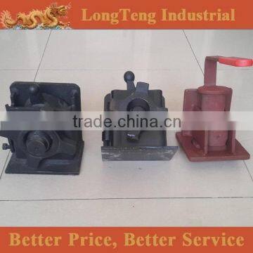ISO Container chassis twist locks