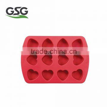 SC-024 Silicone Cake Mold/Wilton Petite Silicone 12 Cavity Heart Pan