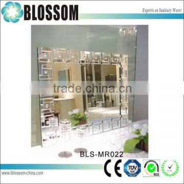 Decorative metal corners protection for decorative mirror                        
                                                                                Supplier's Choice