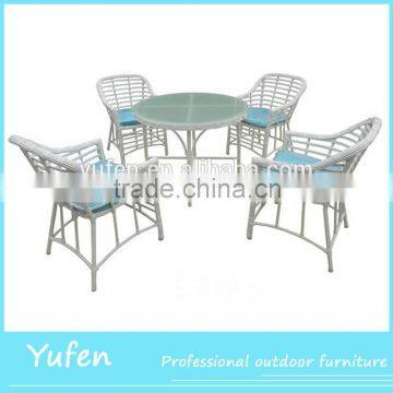 Cheap rattan cafe tables and chairs used