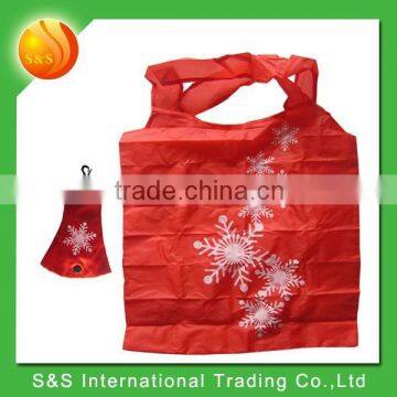 Lightweight bright red polyester Christmas bell folding reusable shopping bag