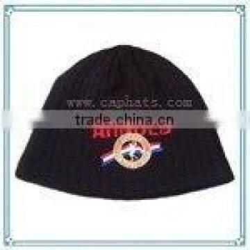 black winter hat