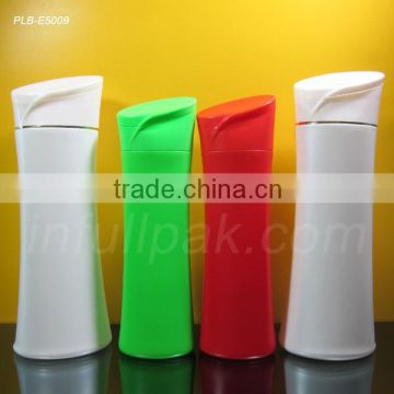 400ml White shampoo bottle