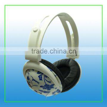 New mobile accessories products 2016 trendy electronics vacuum headphones