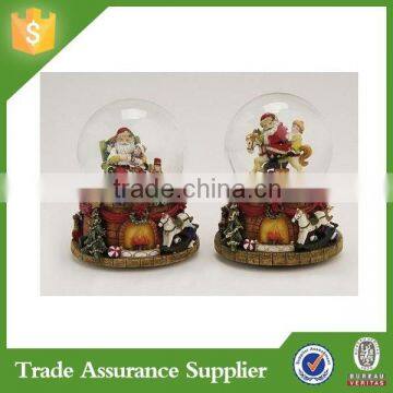 2015 hot souvenir santa claus resin snowglobe