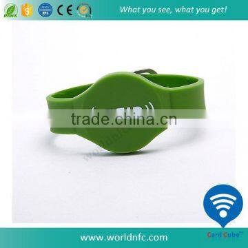 Factory Price NTAG213 Chip PVC RFID Wristband for Access Control photo-3