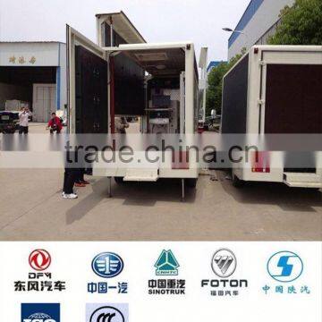 Foton 4x2 LED Advertising Truck Led Display Truck photo-2