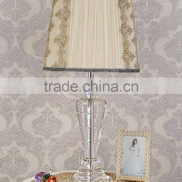 Luxury European Style Crystal Table Lamp With White Color Lace Lampshade photo-2