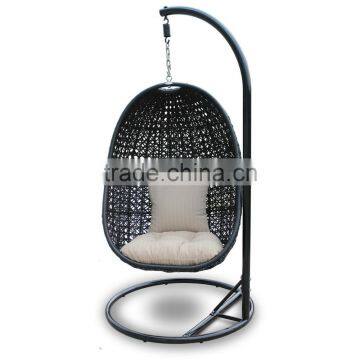 Comfortable Rattan Swing ESR-12085