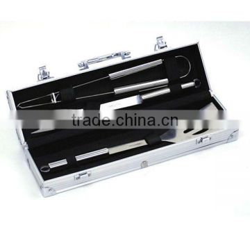 BQ-0079 Alu Case With 3pcs barbeque tools