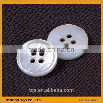 High Quality 4 Holes 18L 16L 14L 4MM/3MM Thickness White MOP Shell Shirt Buttons photo-2