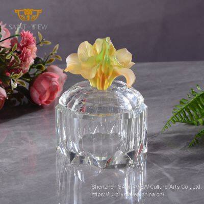 2022 New Creation Instagram Novelty Clear Crystal Glass Sandalwood Container Flower Lid Jewelry Sundries Box