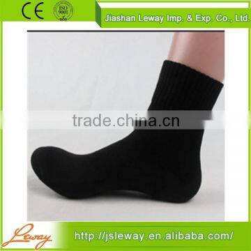 Wholesale Custom logo Running Breathable designer sport socks Athletic Sport Socks