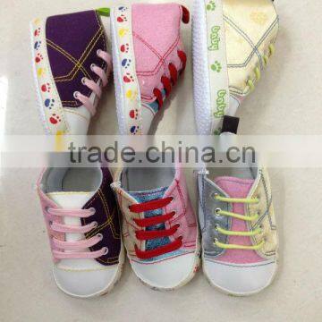 high quality baby shoes with soft and comfortable sole